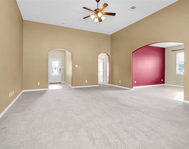 18755 Wichita Trail - Photo Thumbnail 6