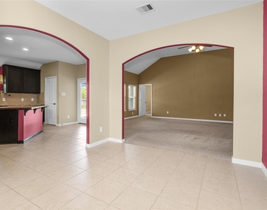 18755 Wichita Trail - Photo Thumbnail 17