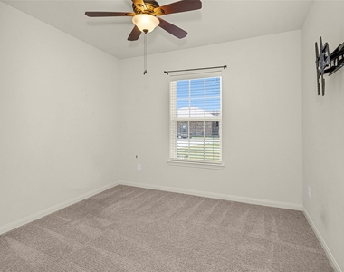 18755 Wichita Trail - Photo Thumbnail 29