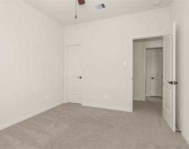 18755 Wichita Trail - Photo Thumbnail 34