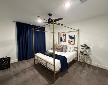 2417 Noble Street - Photo Thumbnail 19
