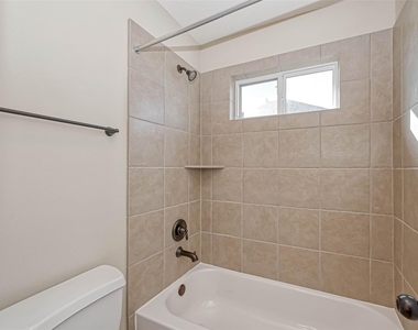 17827 Circular Quay Lane - Photo Thumbnail 24