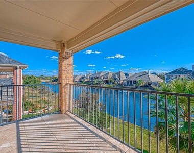 17827 Circular Quay Lane - Photo Thumbnail 39