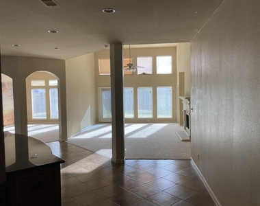 4510 Blakes Ridge - Photo Thumbnail 12