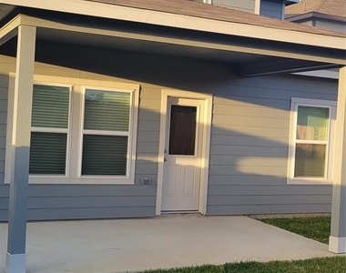 8031 Peppercorn Street - Photo Thumbnail 14
