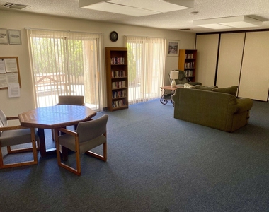 6036 Sunset Road - Photo Thumbnail 9