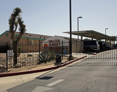 6036 Sunset Road - Photo Thumbnail 4