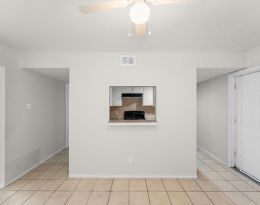 12206 Ormandy Street - Photo Thumbnail 8