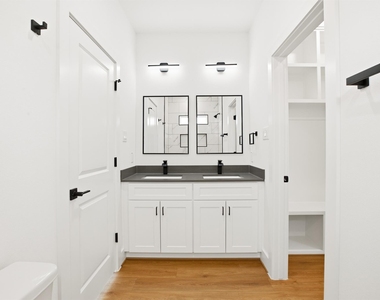 7841 Sunnyhill Street - Photo Thumbnail 14
