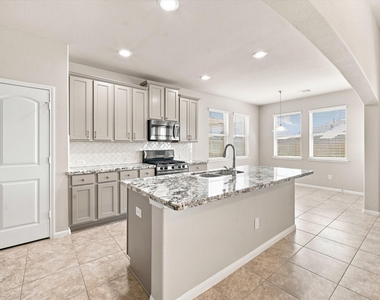 31407 Elkcreek Bend Drive - Photo Thumbnail 10