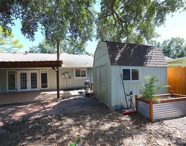 7126 Buchanan Drive - Photo Thumbnail 20