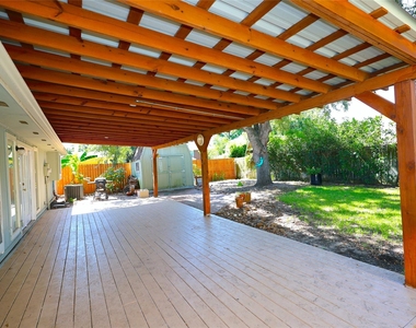 7126 Buchanan Drive - Photo Thumbnail 19