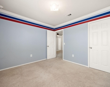 8102 Yaupon View Drive - Photo Thumbnail 22