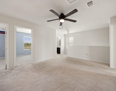 8102 Yaupon View Drive - Photo Thumbnail 14