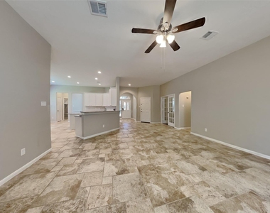 15610 Forest Run Drive - Photo Thumbnail 2