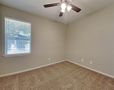 15610 Forest Run Drive - Photo Thumbnail 10