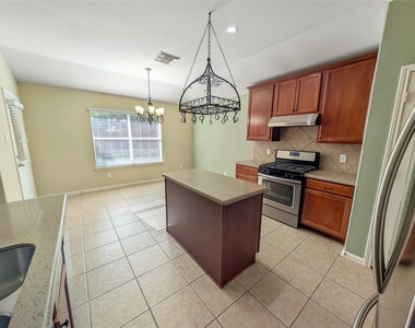 26403 Abbey Springs Lane - Photo Thumbnail 11