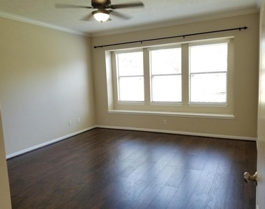 25406 Archdale Court - Photo Thumbnail 20