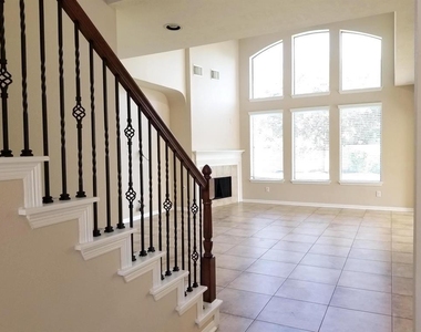 25406 Archdale Court - Photo Thumbnail 4