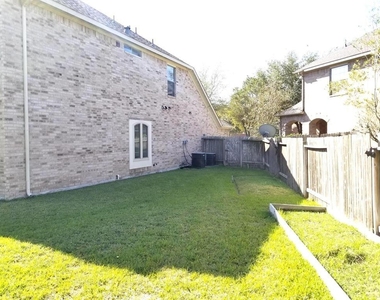 25406 Archdale Court - Photo Thumbnail 39
