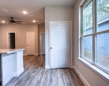 9175 Inwood - Photo Thumbnail 31