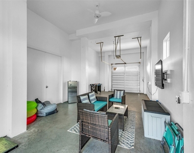 312 Seagrass - Photo Thumbnail 38