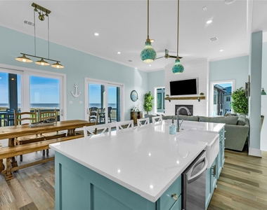 312 Seagrass - Photo Thumbnail 1