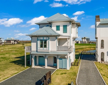 312 Seagrass - Photo Thumbnail 2