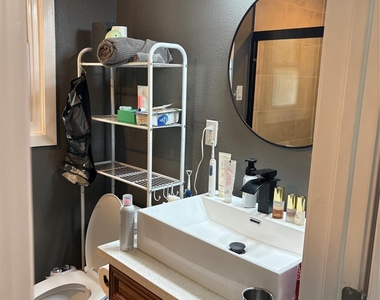 7122 Sharpcrest Street - Photo Thumbnail 16