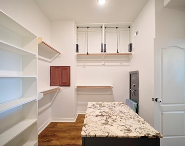 11718 Casadores Lane - Photo Thumbnail 29