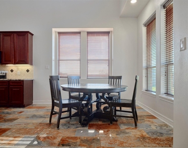 11718 Casadores Lane - Photo Thumbnail 18