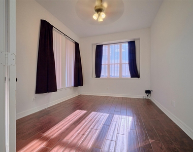 11718 Casadores Lane - Photo Thumbnail 8