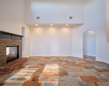 11718 Casadores Lane - Photo Thumbnail 19