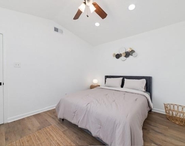 13102 Apple Glen Lane - Photo Thumbnail 28