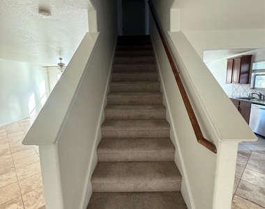 4330 Sprangletop Avenue - Photo Thumbnail 3