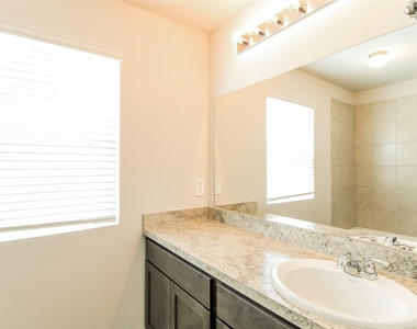 2509 Coho - Photo Thumbnail 9