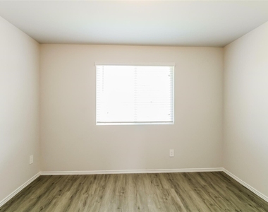 2509 Coho - Photo Thumbnail 5