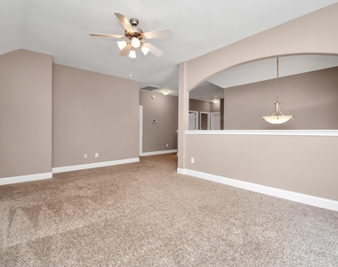 1914 Lenora Court - Photo Thumbnail 27