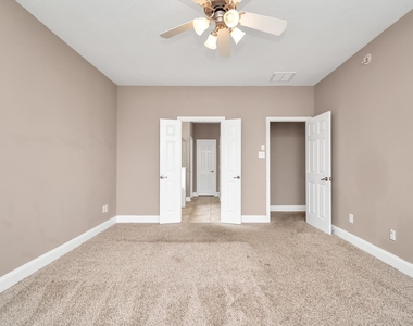 1914 Lenora Court - Photo Thumbnail 17