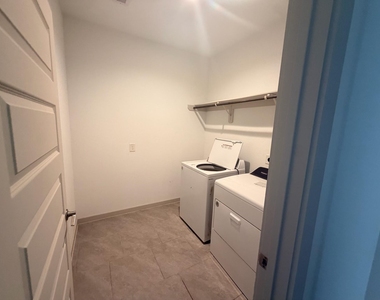 18927 Allendale Forest Drive - Photo Thumbnail 7