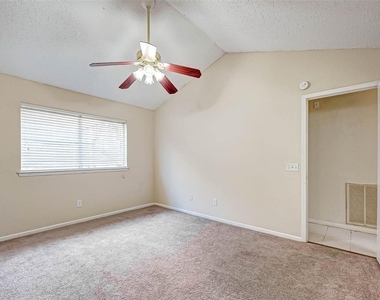 3507 Cabin Place - Photo Thumbnail 15