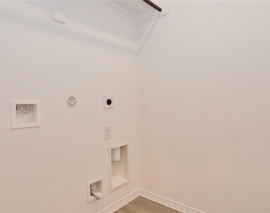 23007 True Fortune Drive - Photo Thumbnail 12