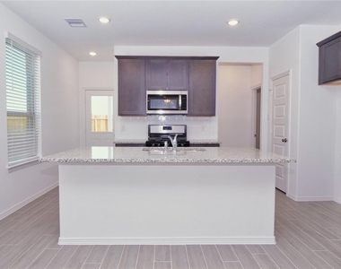 23007 True Fortune Drive - Photo Thumbnail 4