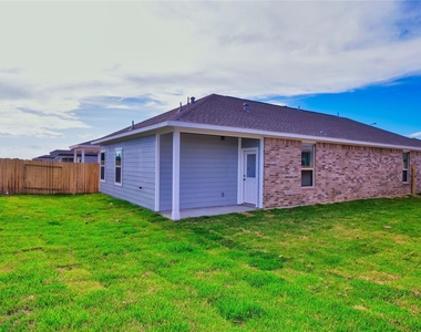 23007 True Fortune Drive - Photo Thumbnail 14