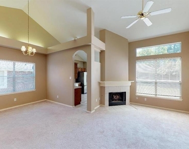 1410 Chesterpoint Drive - Photo Thumbnail 3