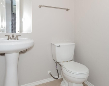 7318 Cypress Prairie Drive - Photo Thumbnail 14