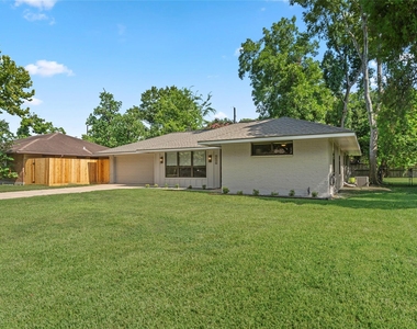 9606 Pine Lake Drive - Photo Thumbnail 2