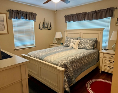 5015 Charles Street - Photo Thumbnail 15