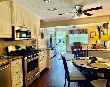 5015 Charles Street - Photo Thumbnail 6