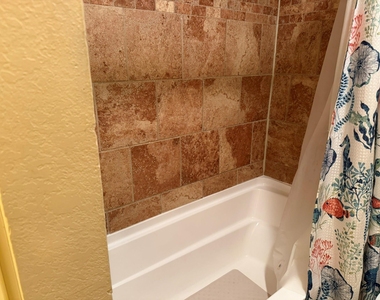 5015 Charles Street - Photo Thumbnail 12
